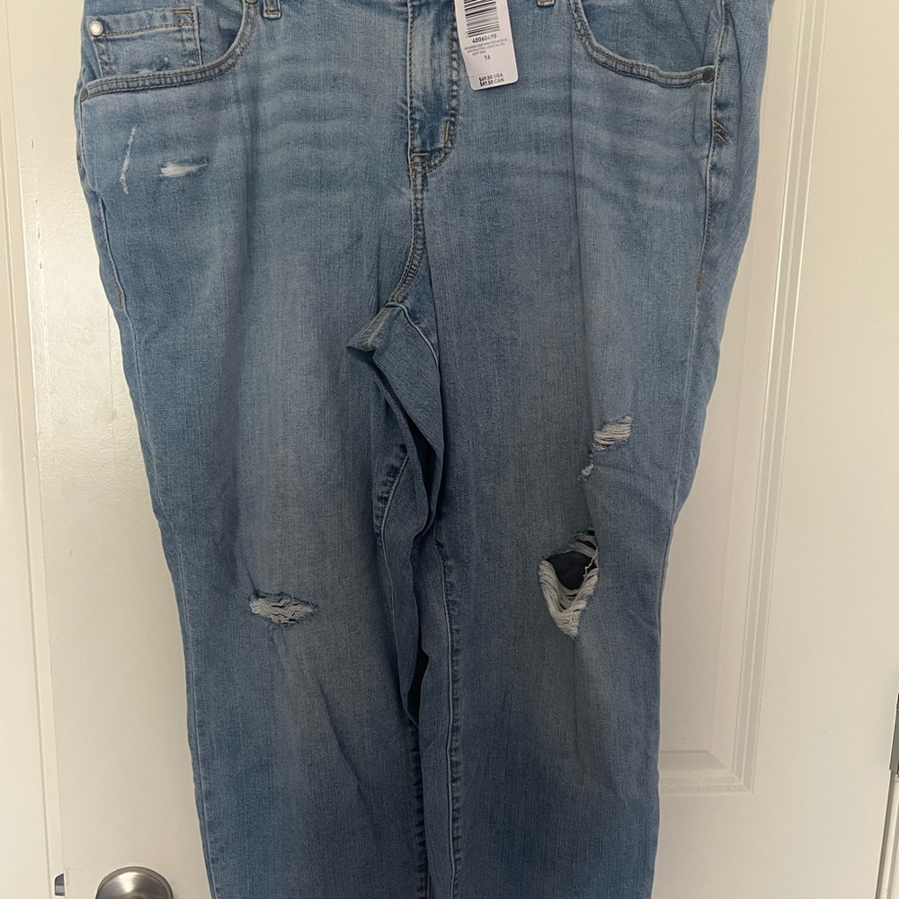 Torrid Crop Boyfriend Jeans 16